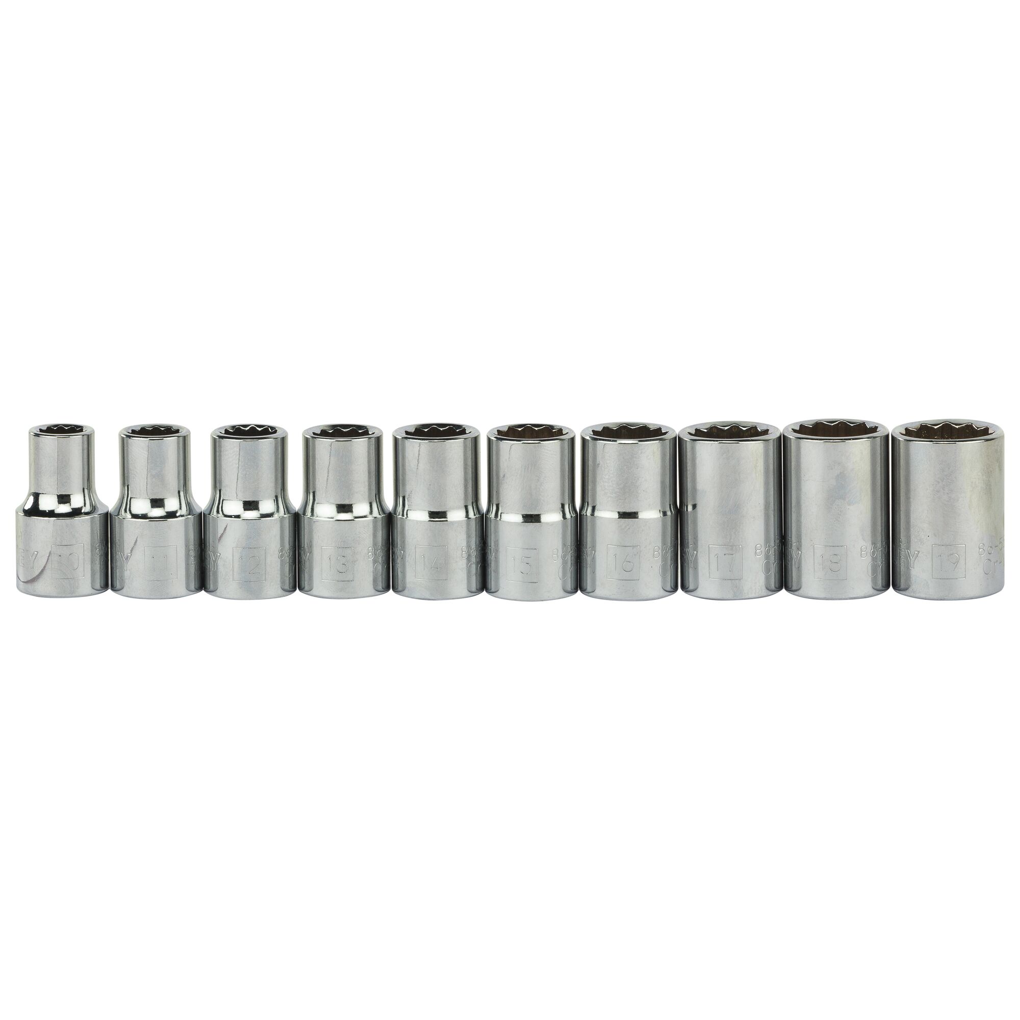 STANLEY 86-477 photography of chrome socket set, front angle, nine pieces aligned on white background.