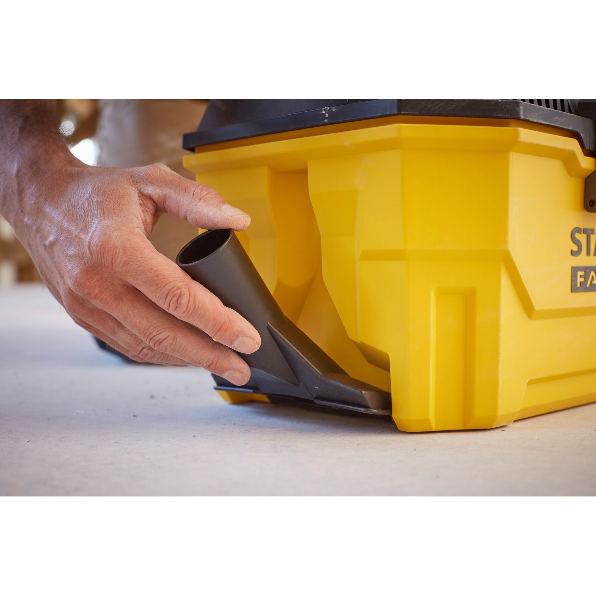20V Vacuum Cleaner (Tool Only)