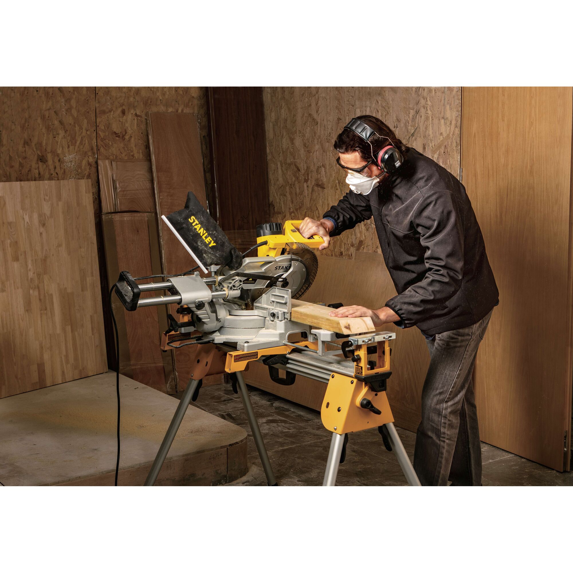 1800W 255mm Sliding Mitre Saw