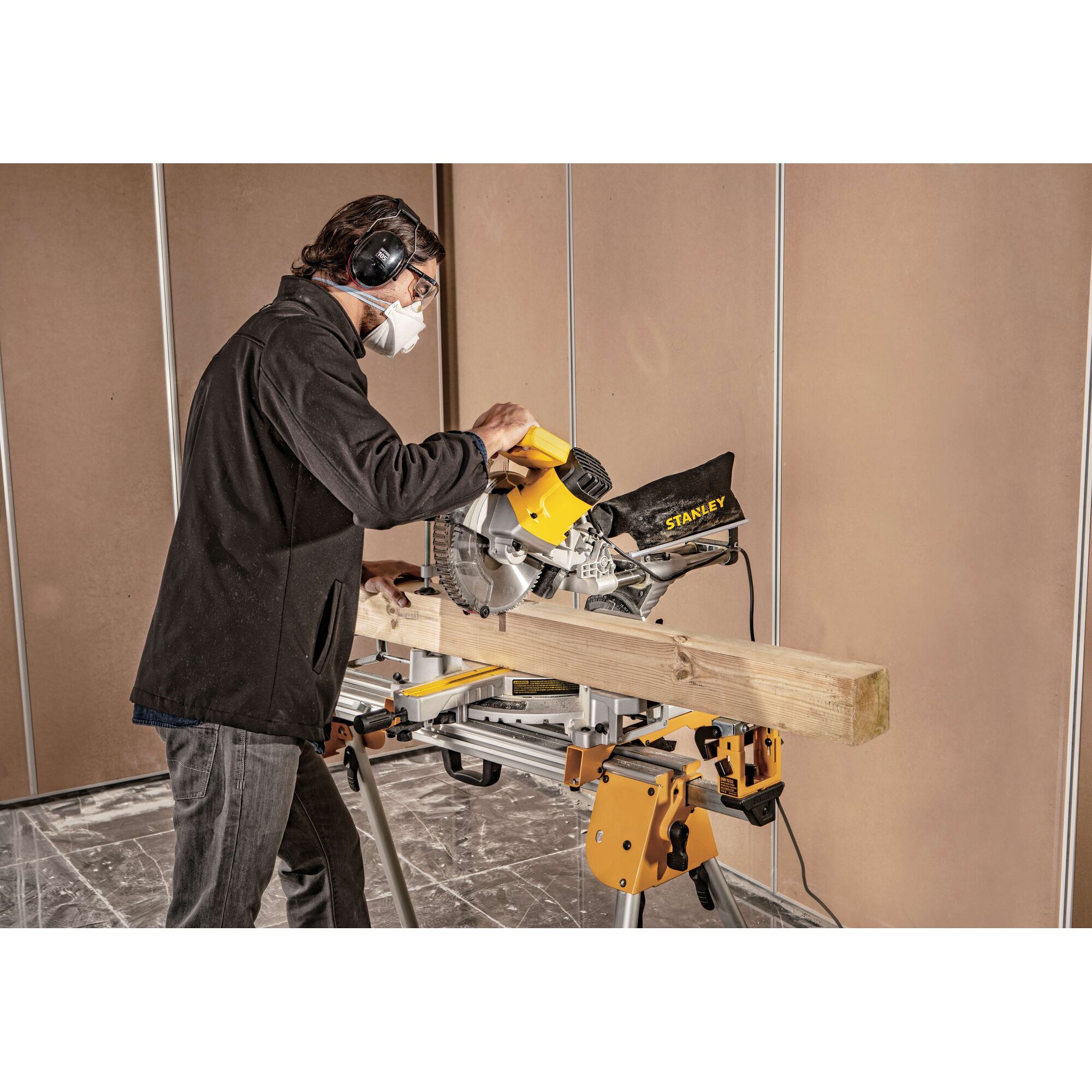 1800W 255mm Sliding Mitre Saw