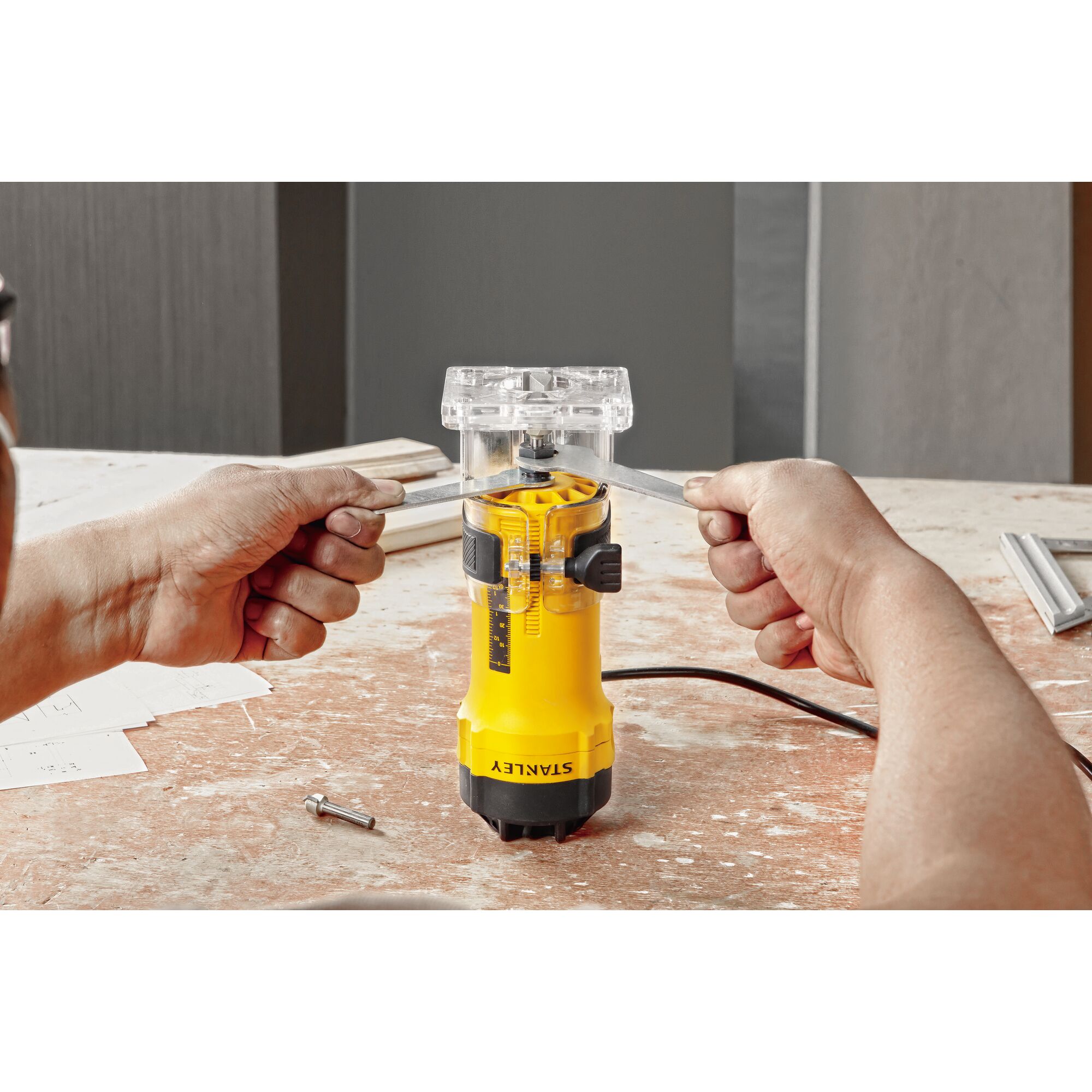 550W Palm Router
