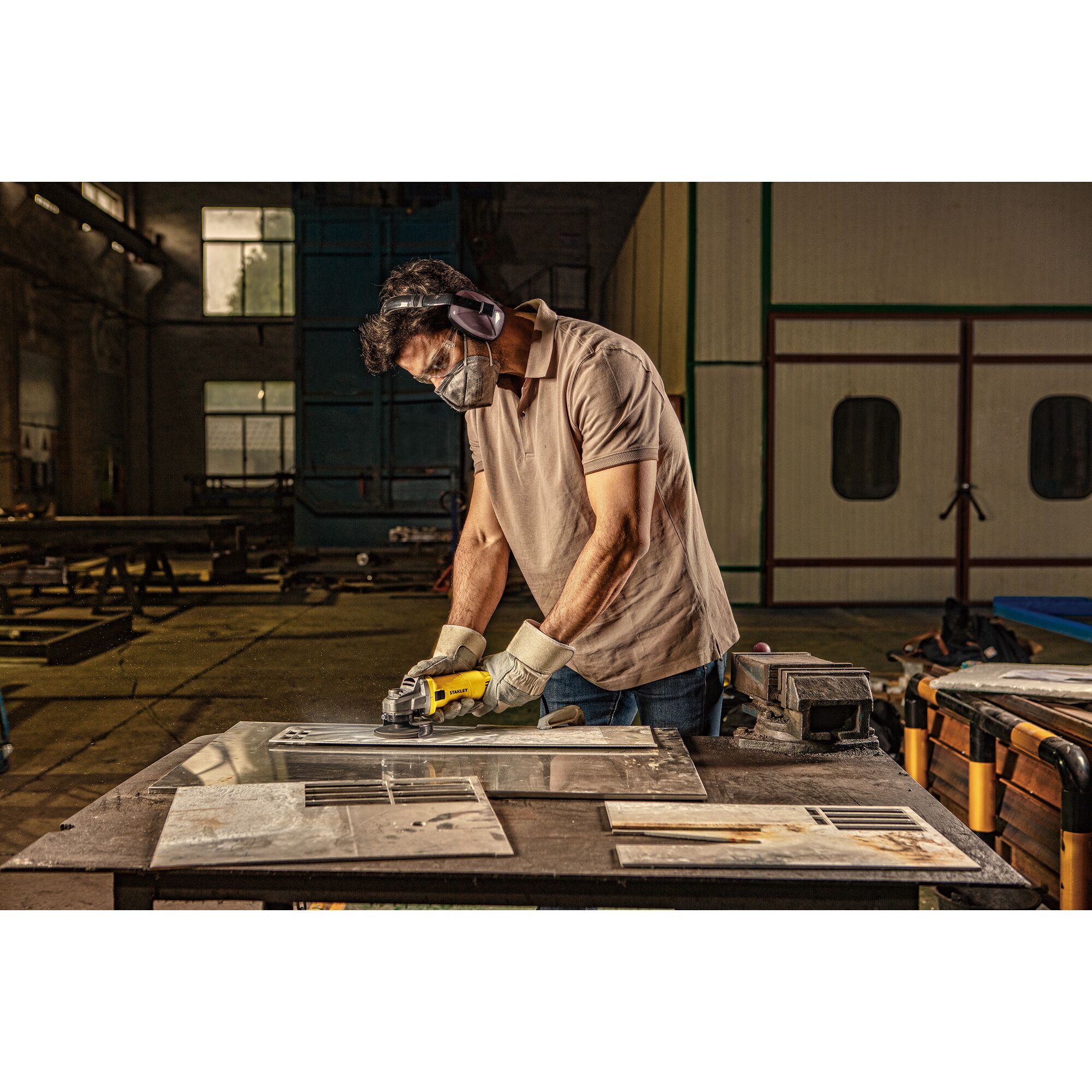 620W 100mm SLIM Small Angle Grinder